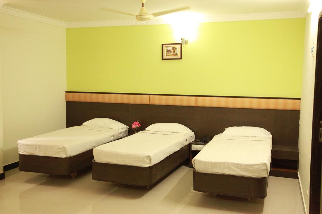 Hotel Jeyam Residency, Kumbakonam Esterno foto