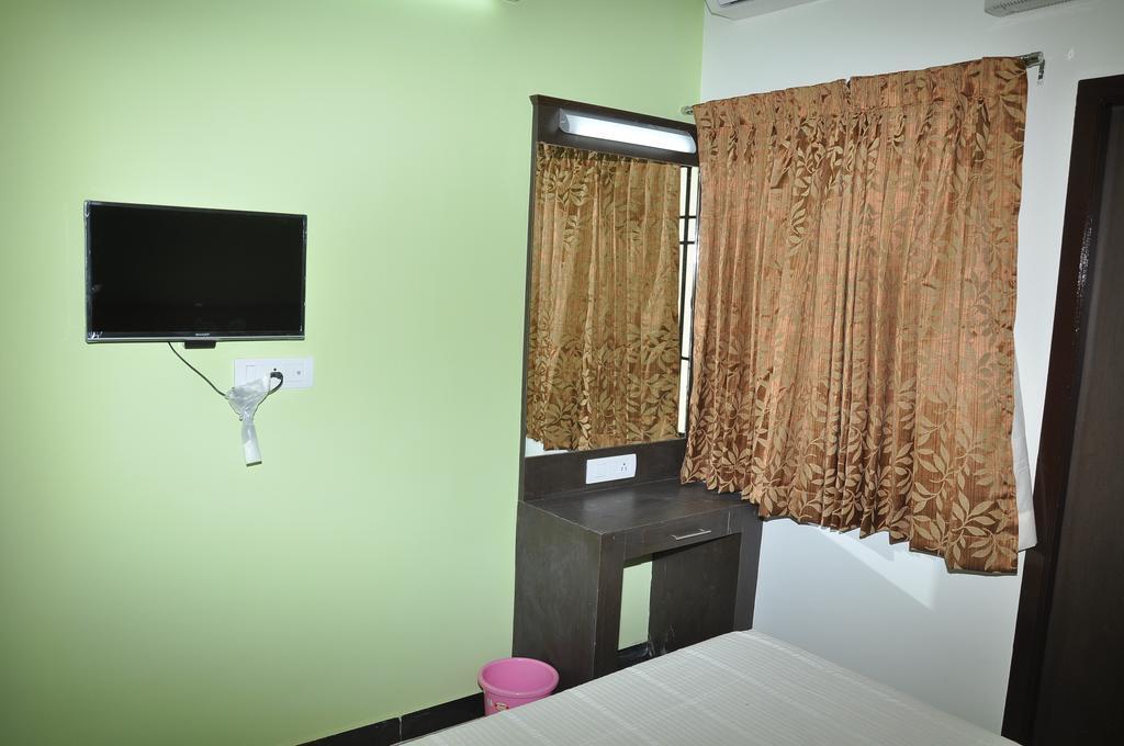Hotel Jeyam Residency, Kumbakonam Esterno foto