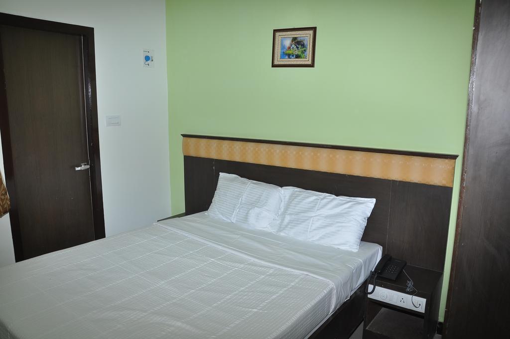 Hotel Jeyam Residency, Kumbakonam Esterno foto